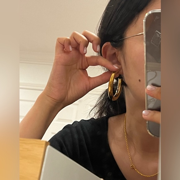 Big hoop earrings - Picture 1 of 4